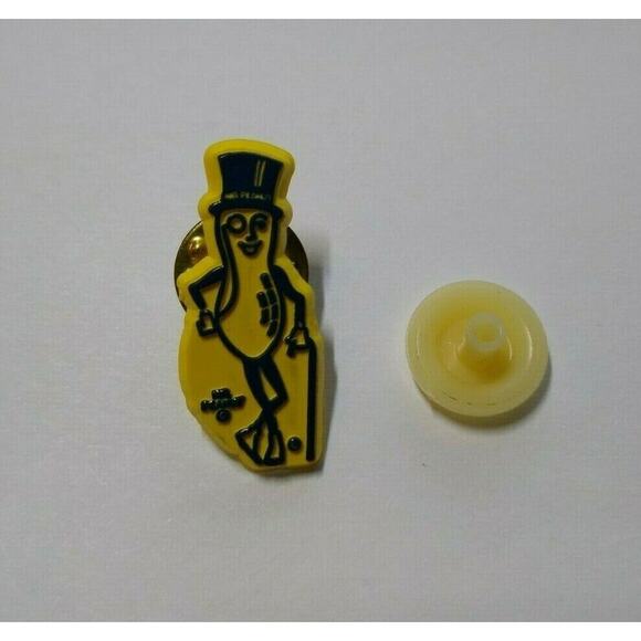 Mr Peanut Lapel Pin Planters Peanuts Hard Plastic NOS Uncommon Yellow Vintage - Picture 4 of 6